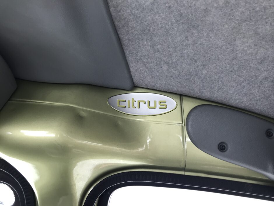 我が家のコカングーさん（GH-KCK4M）は「Citrus／シトラス」という特別色・特別装備のモデルだそうです！